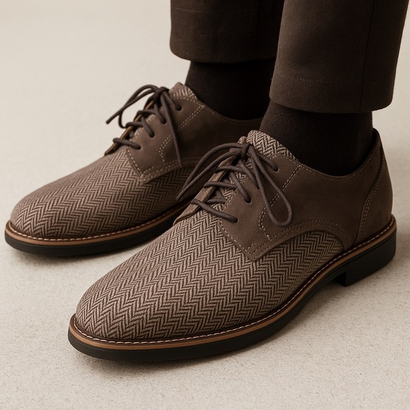 Bass Other - NWOT-Bass Brown Herringbone Oxford Shoes